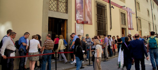 Coupe file Musees Florence