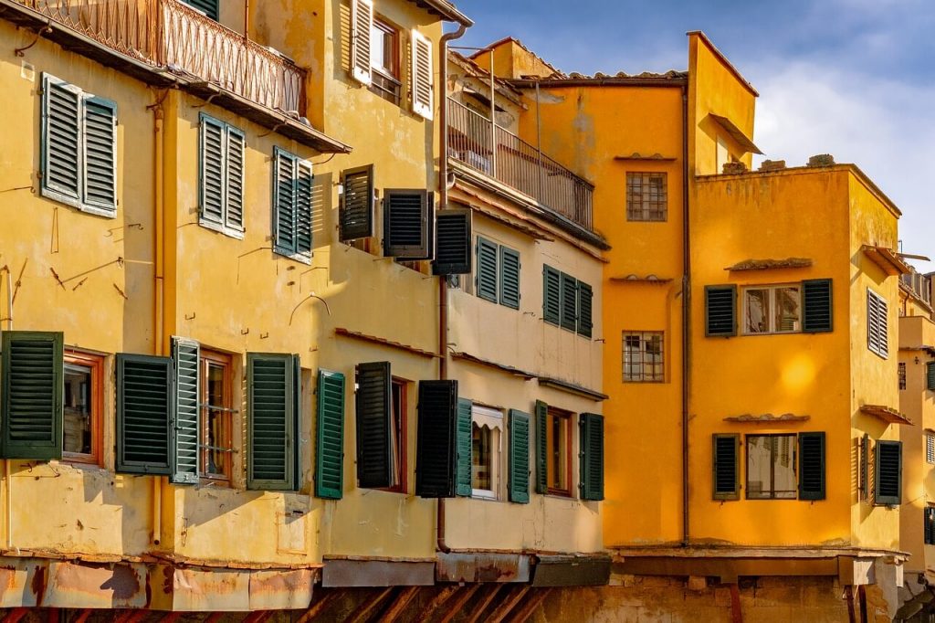 Ponte Vecchio Florence Boutiques