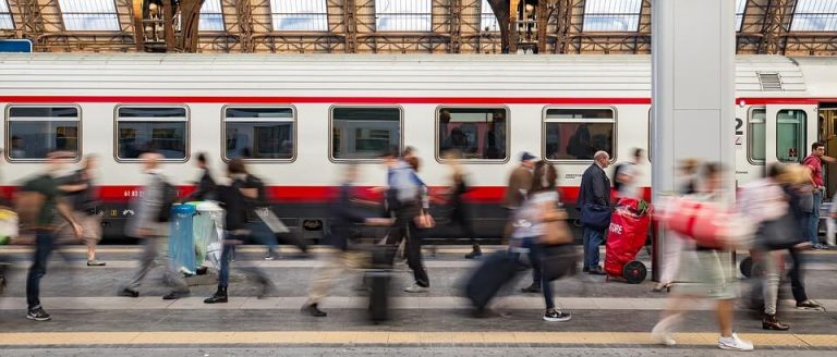Trenitalia Gare Ferroviaire Florence