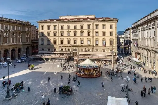 Piazza della Repubblica Florence